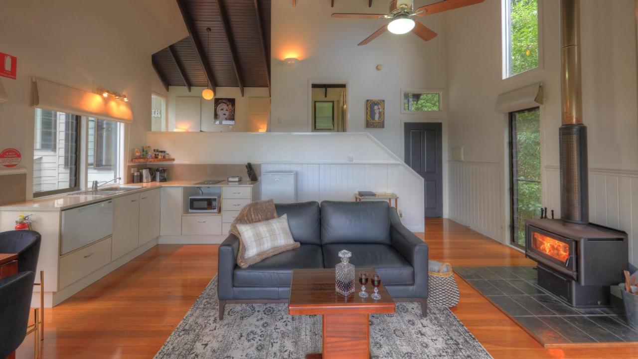 Montville Misty View Cottages Экстерьер фото